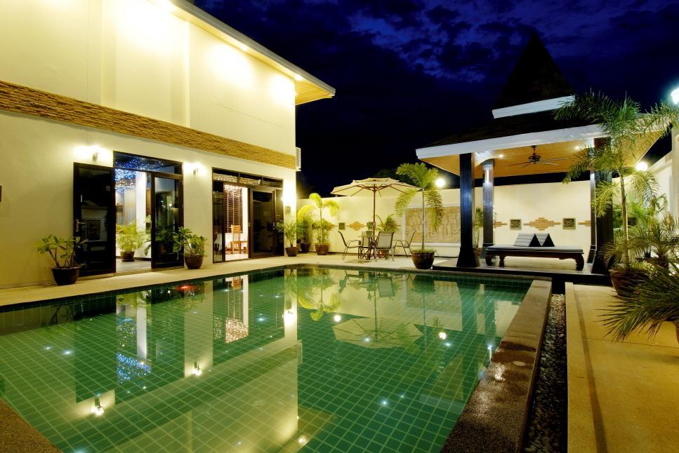 The Iris Pool Villa Rawai Oda fotoğraf