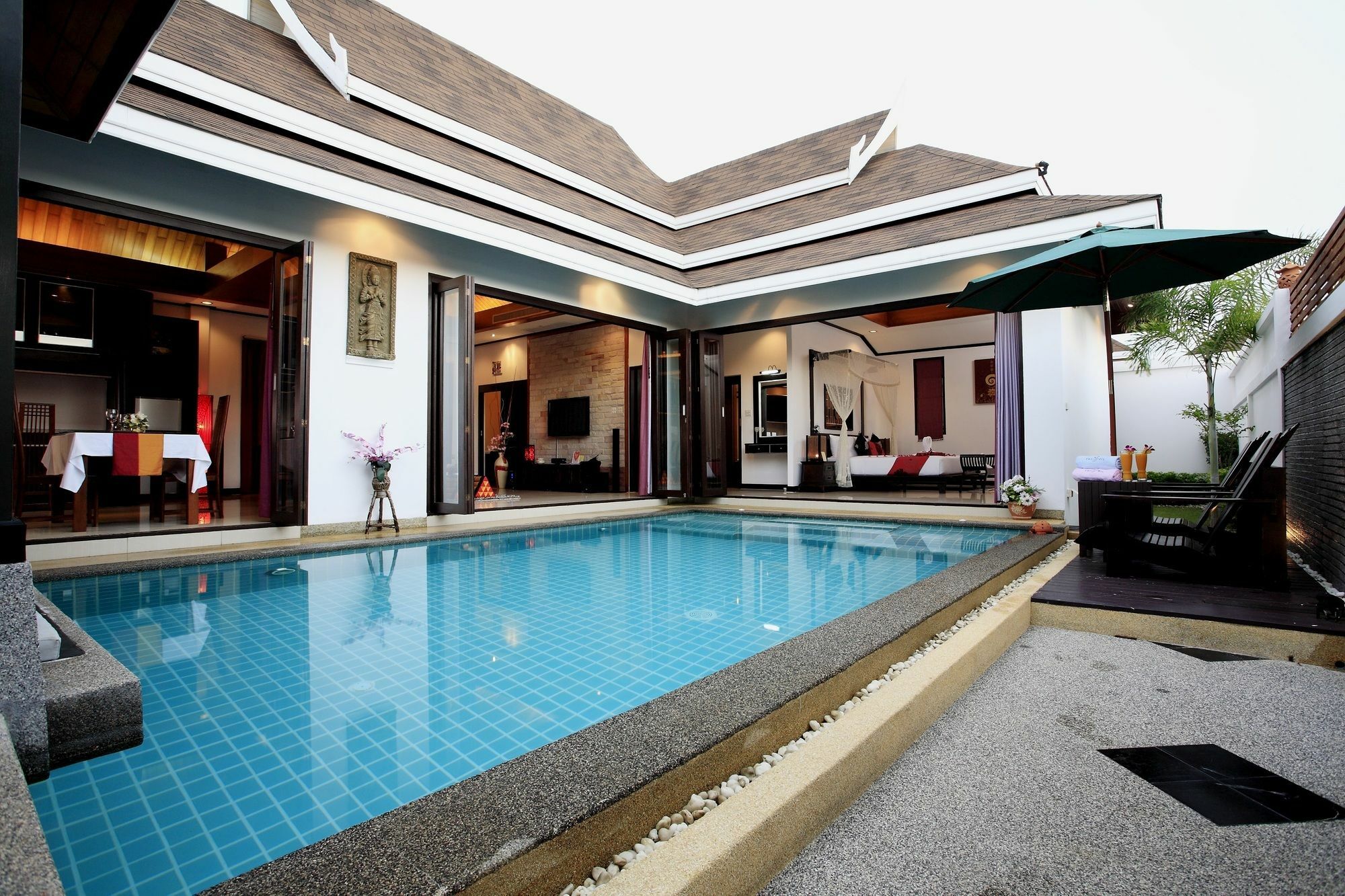 The Iris Pool Villa Rawai Dış mekan fotoğraf