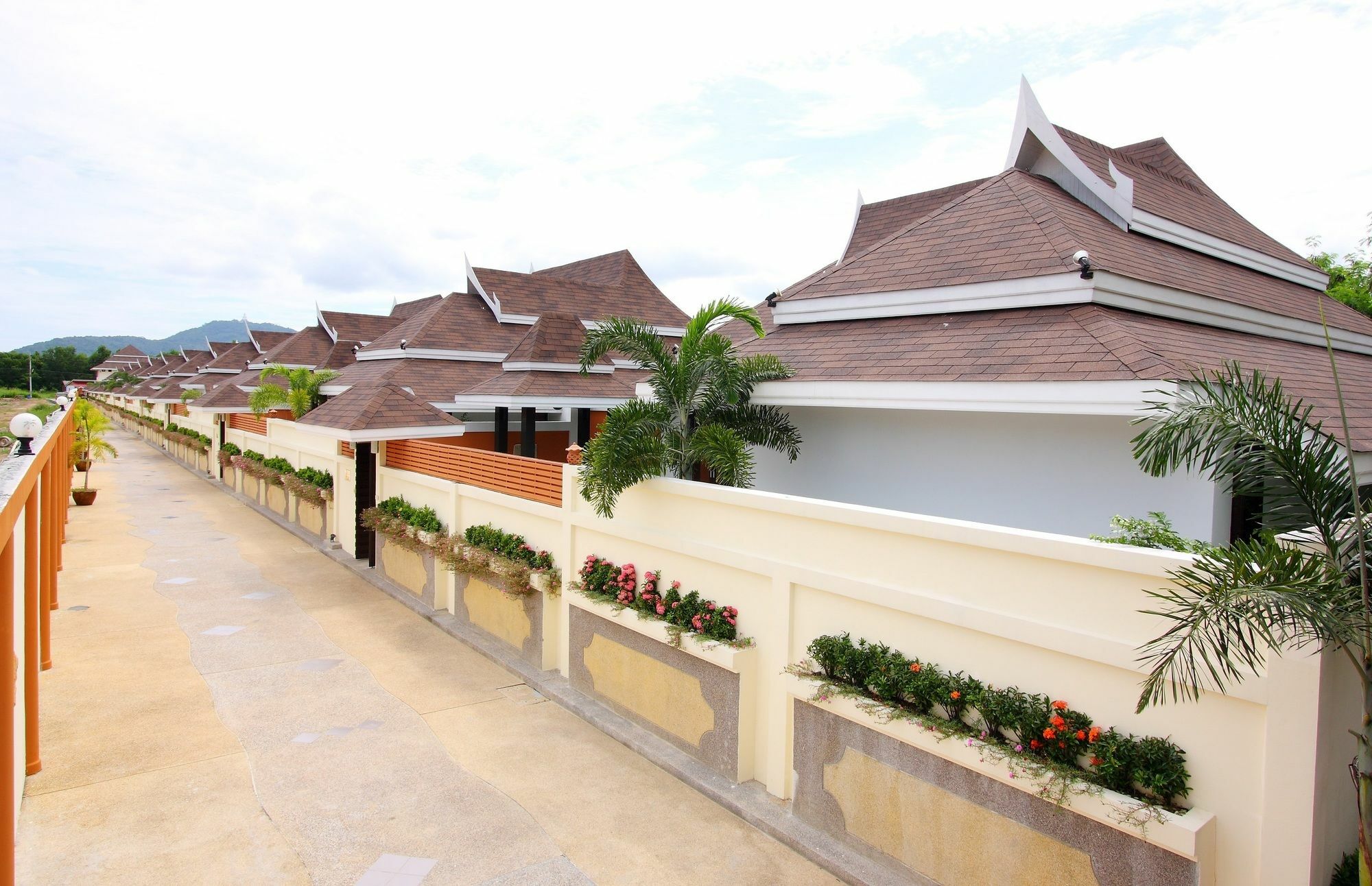 The Iris Pool Villa Rawai Dış mekan fotoğraf
